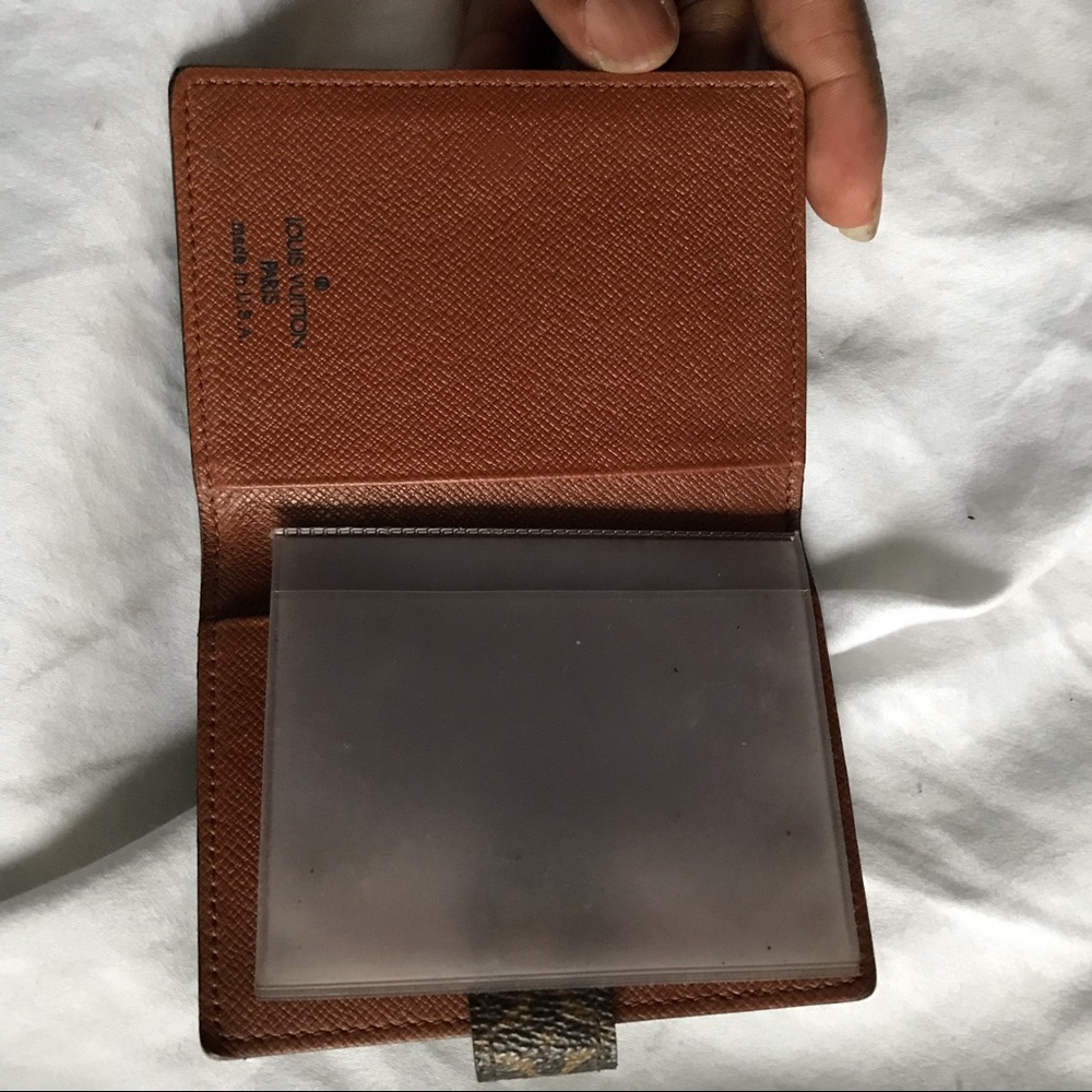 Louis Vuitton Card Case - Picture 3 of 7